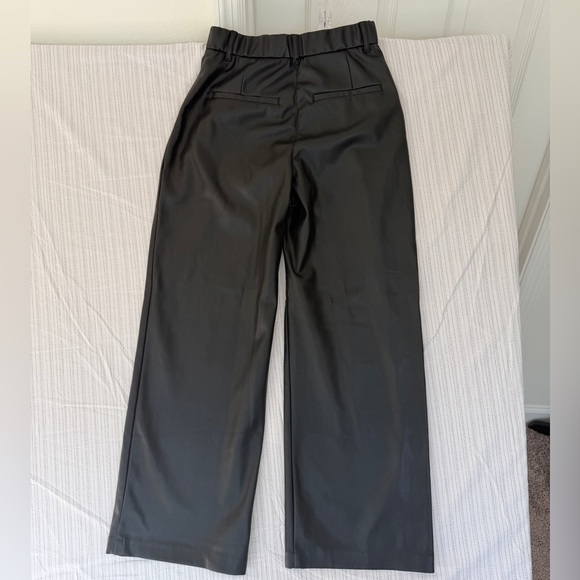 Abercrombie & Fitch Tailored Pants Vegan Leather Black Wide-Leg Sz S Biker Rock - Picture 9 of 15